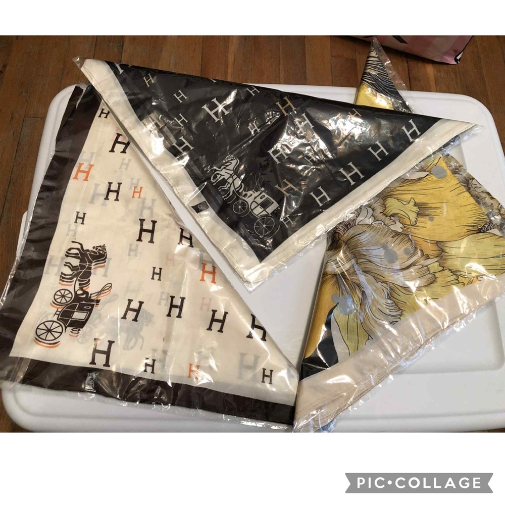 ✨🆕✨Bundle!!!(3pcs)Women’s Neckerchief/Scarf